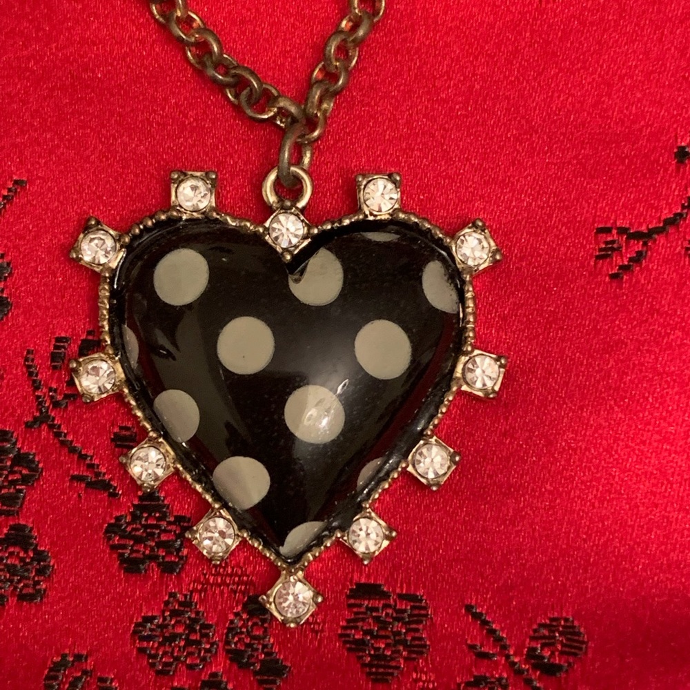 Betsey Johnson Heart Necklace.